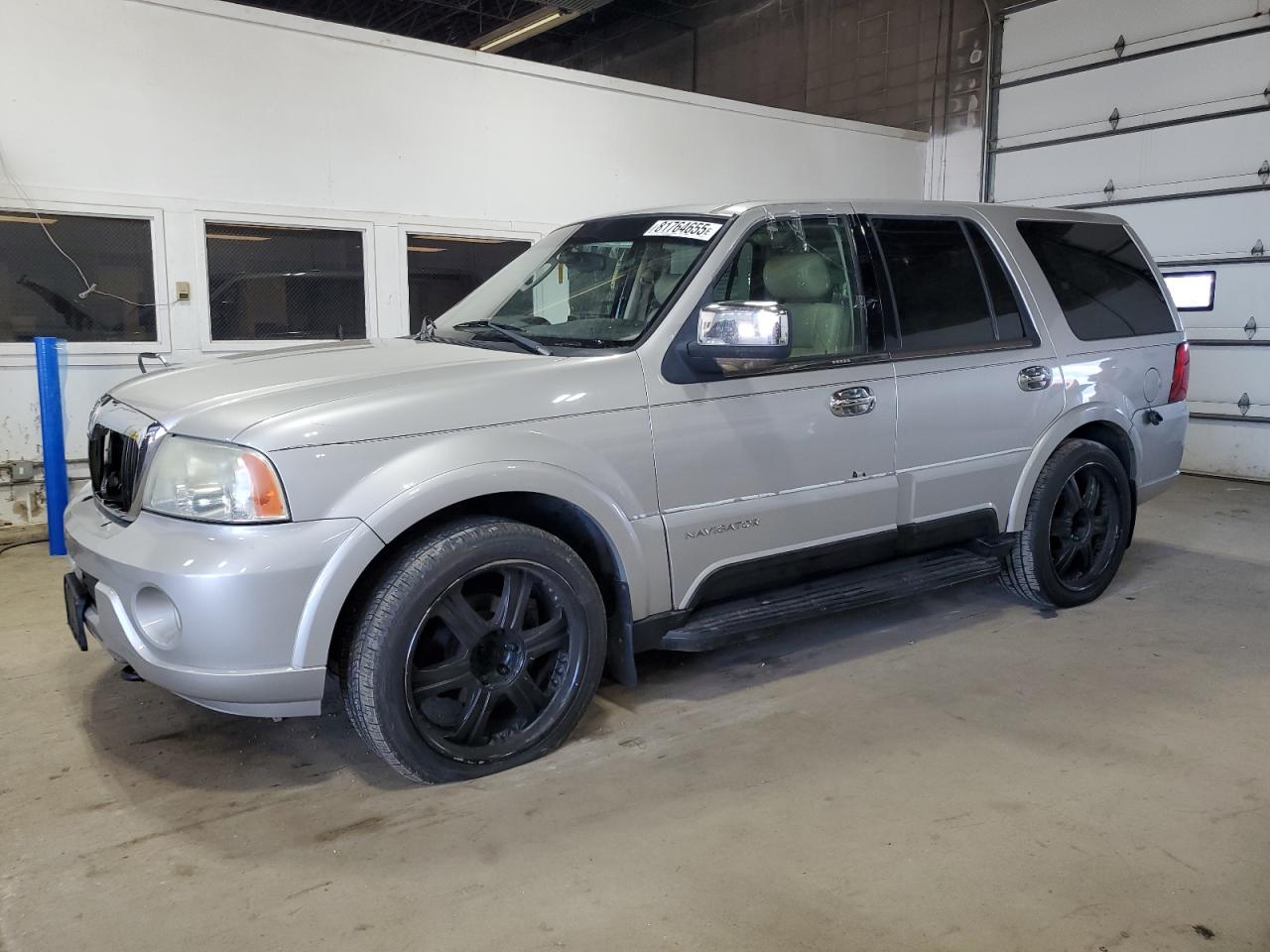 2003 Lincoln Navigator