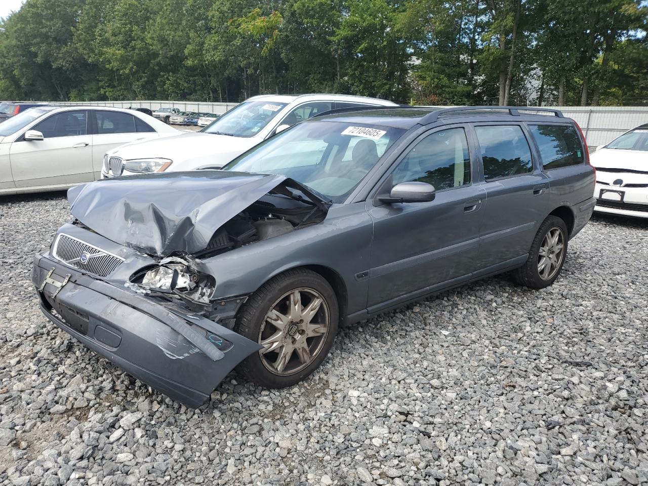 2004 Volvo V70