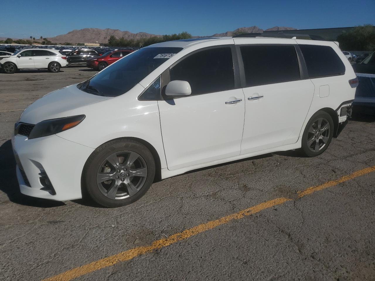 2018 Toyota Sienna se SE
