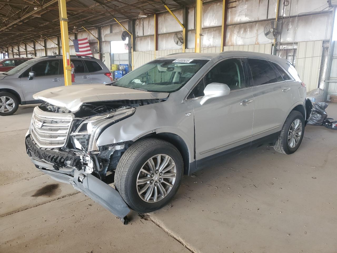 2017 Cadillac Xt5 luxury LUXURY