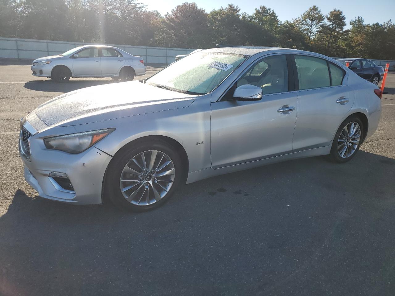 2018 Infiniti Q50 luxe LUXE