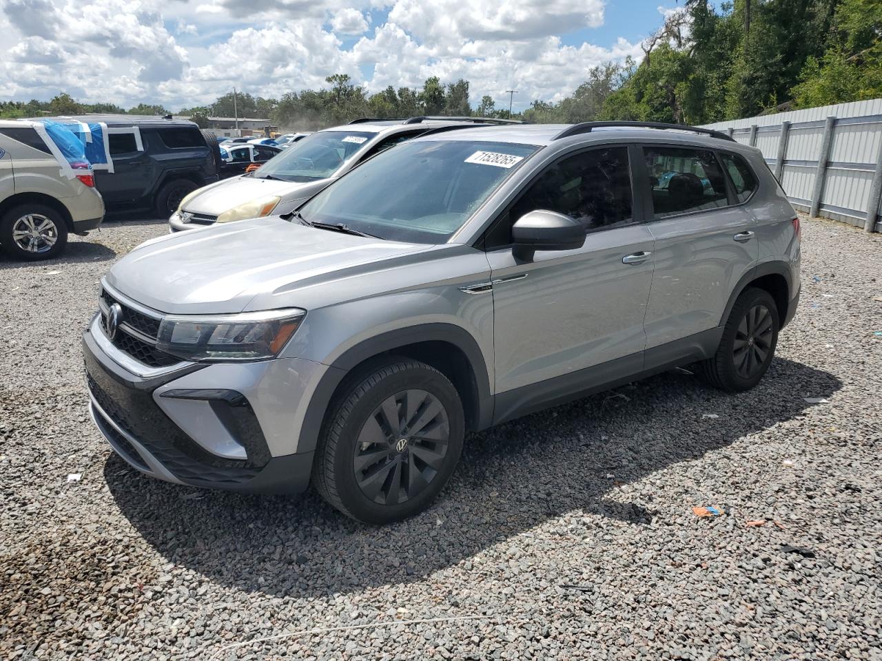 2022 Volkswagen Taos s S