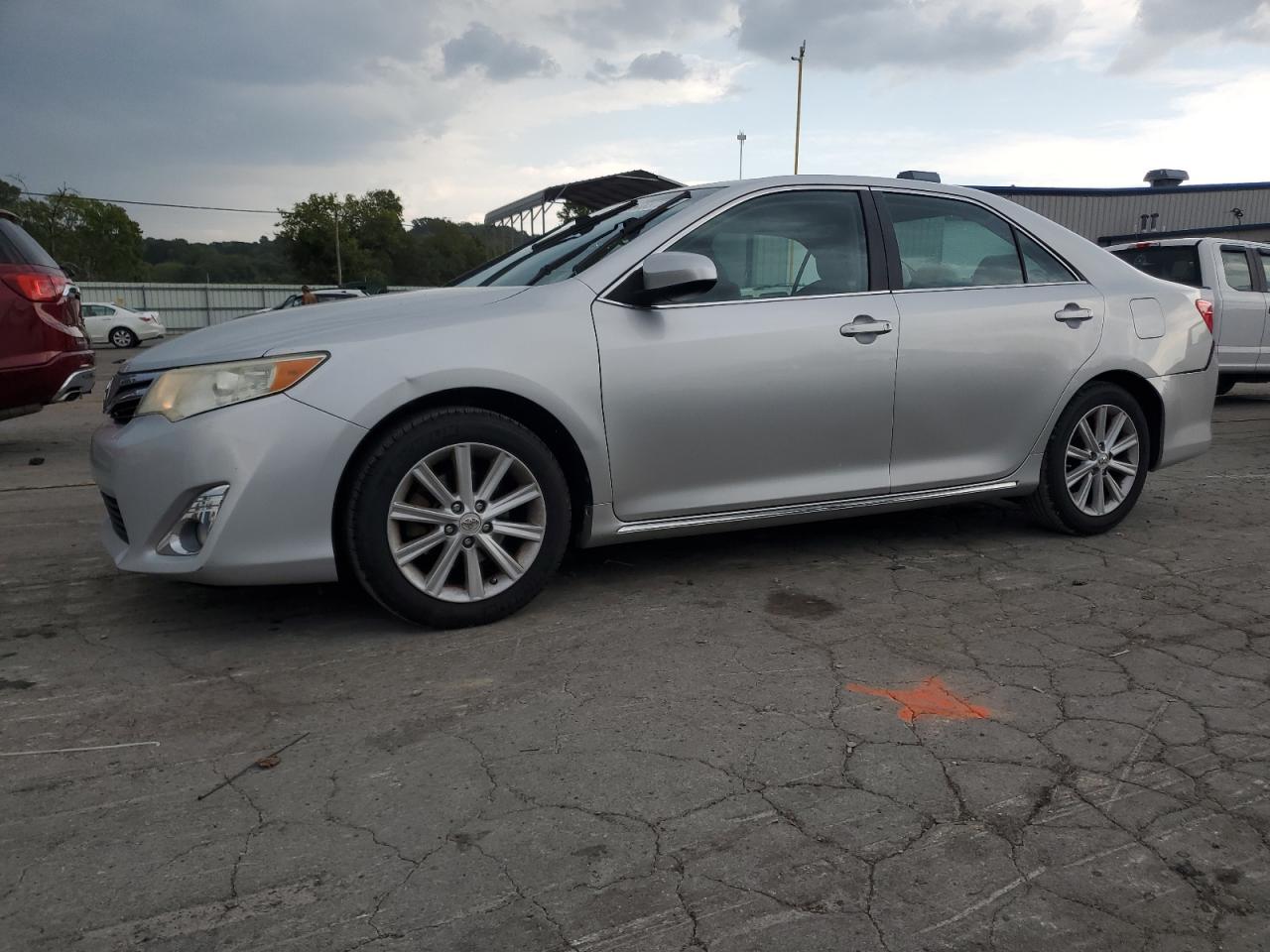 2012 Toyota Camry base BASE