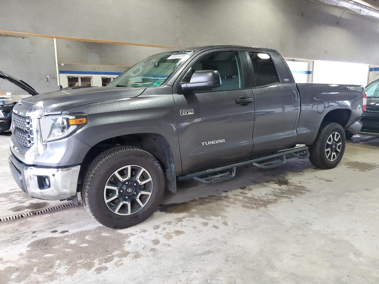 2020 Toyota Tundra double cab sr DOUBLE CAB SR