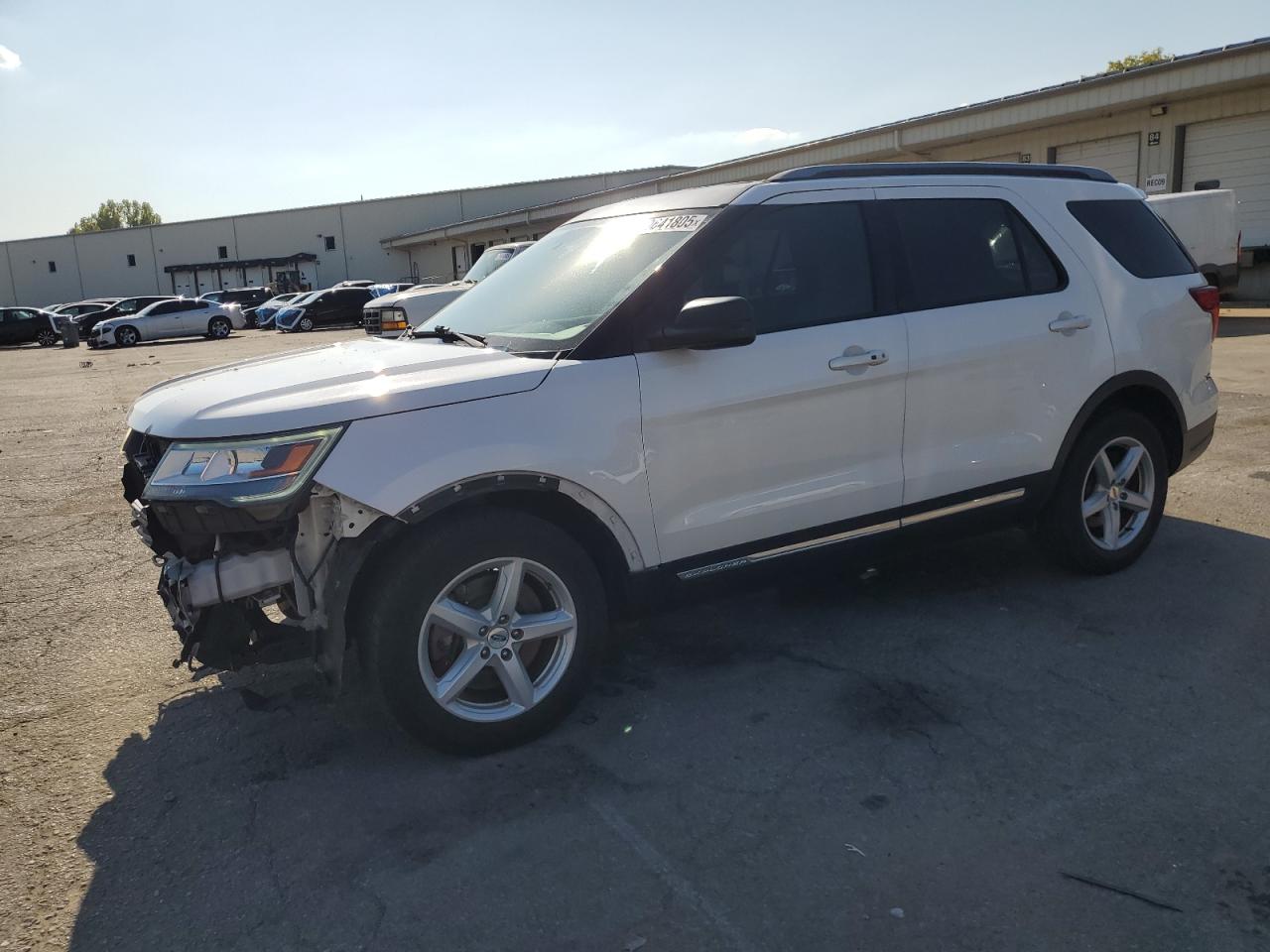 2018 Ford Explorer x XLT