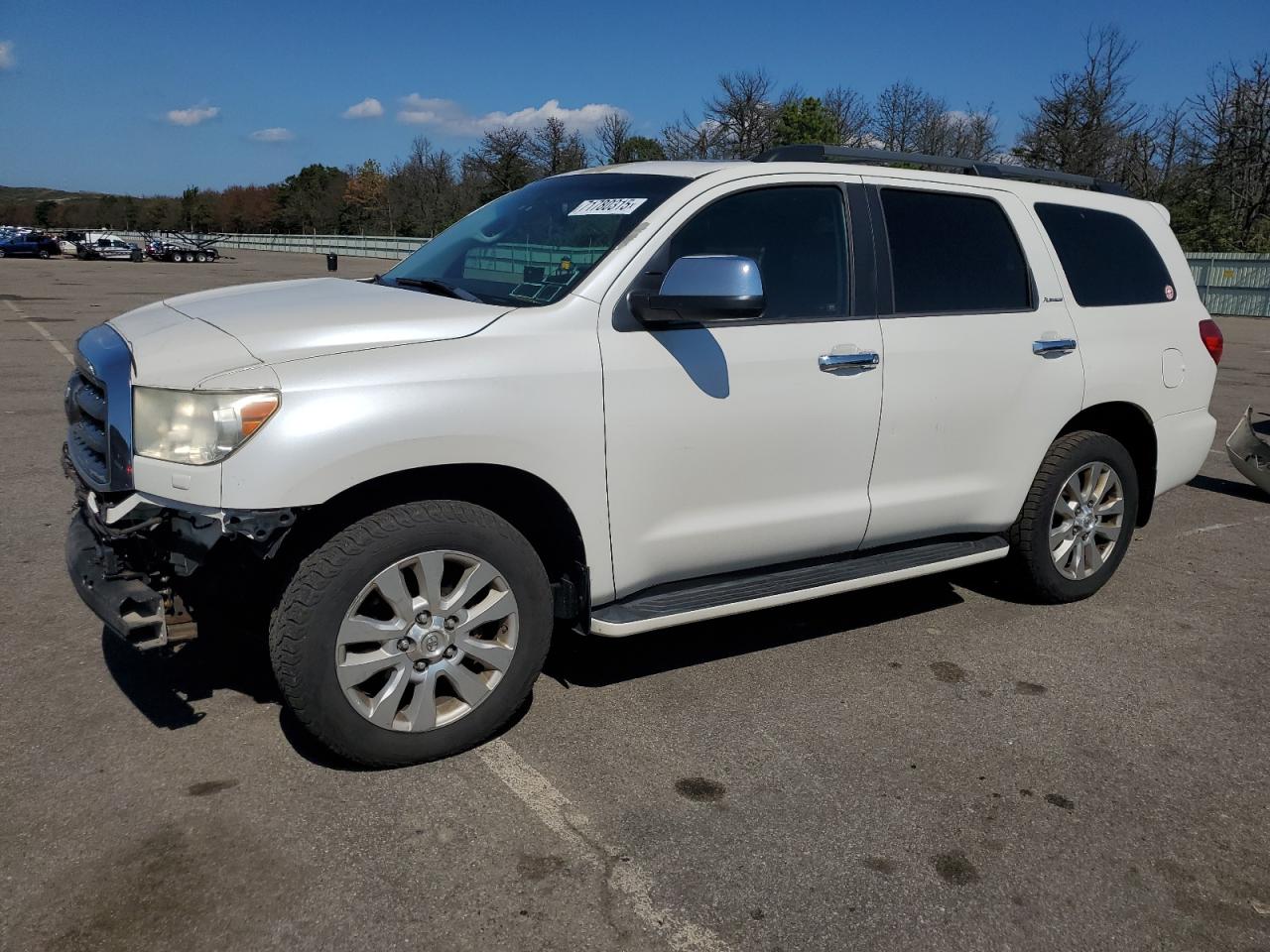 2014 Toyota Sequoia pl PLATINUM