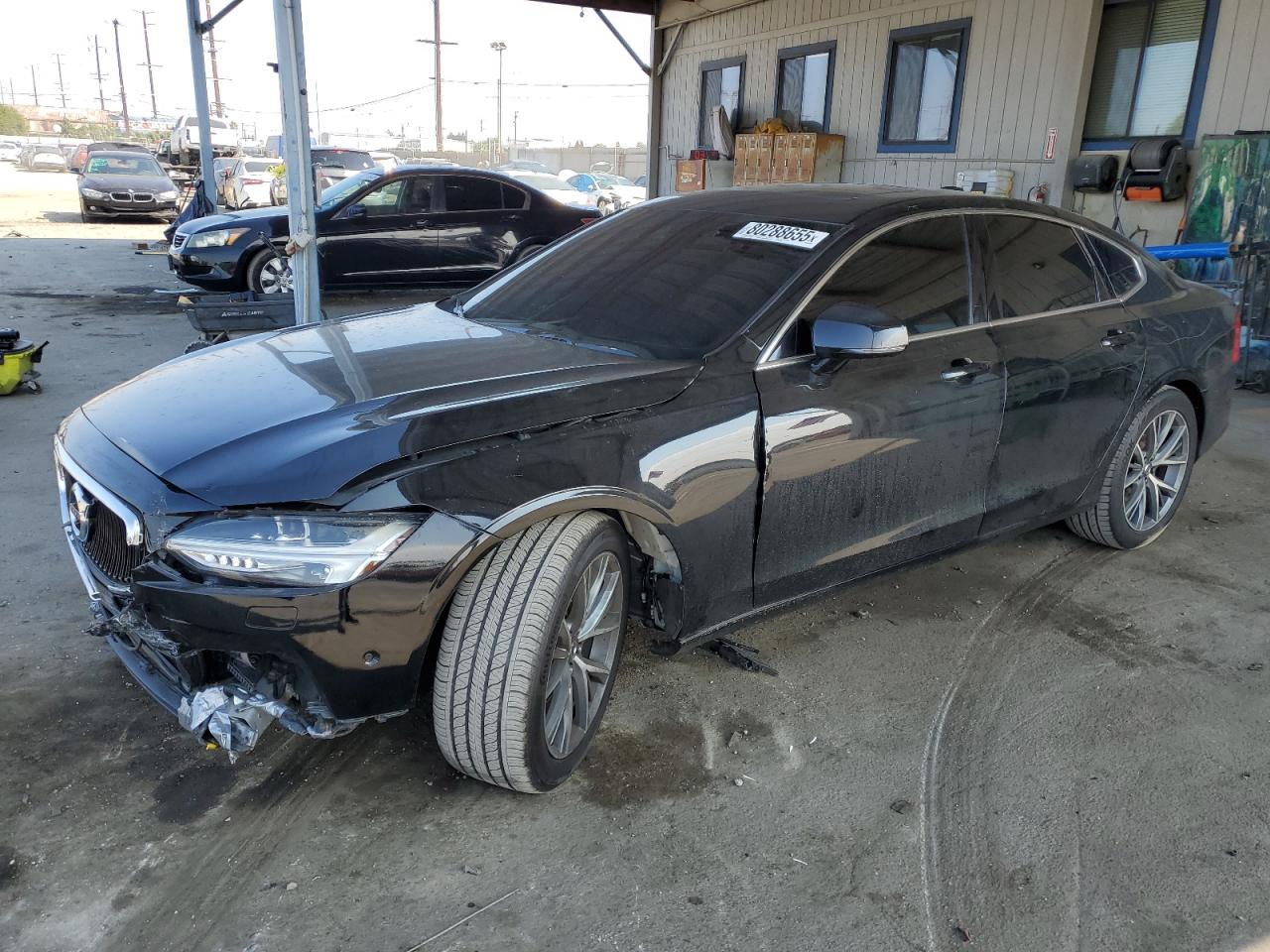 2017 Volvo S90