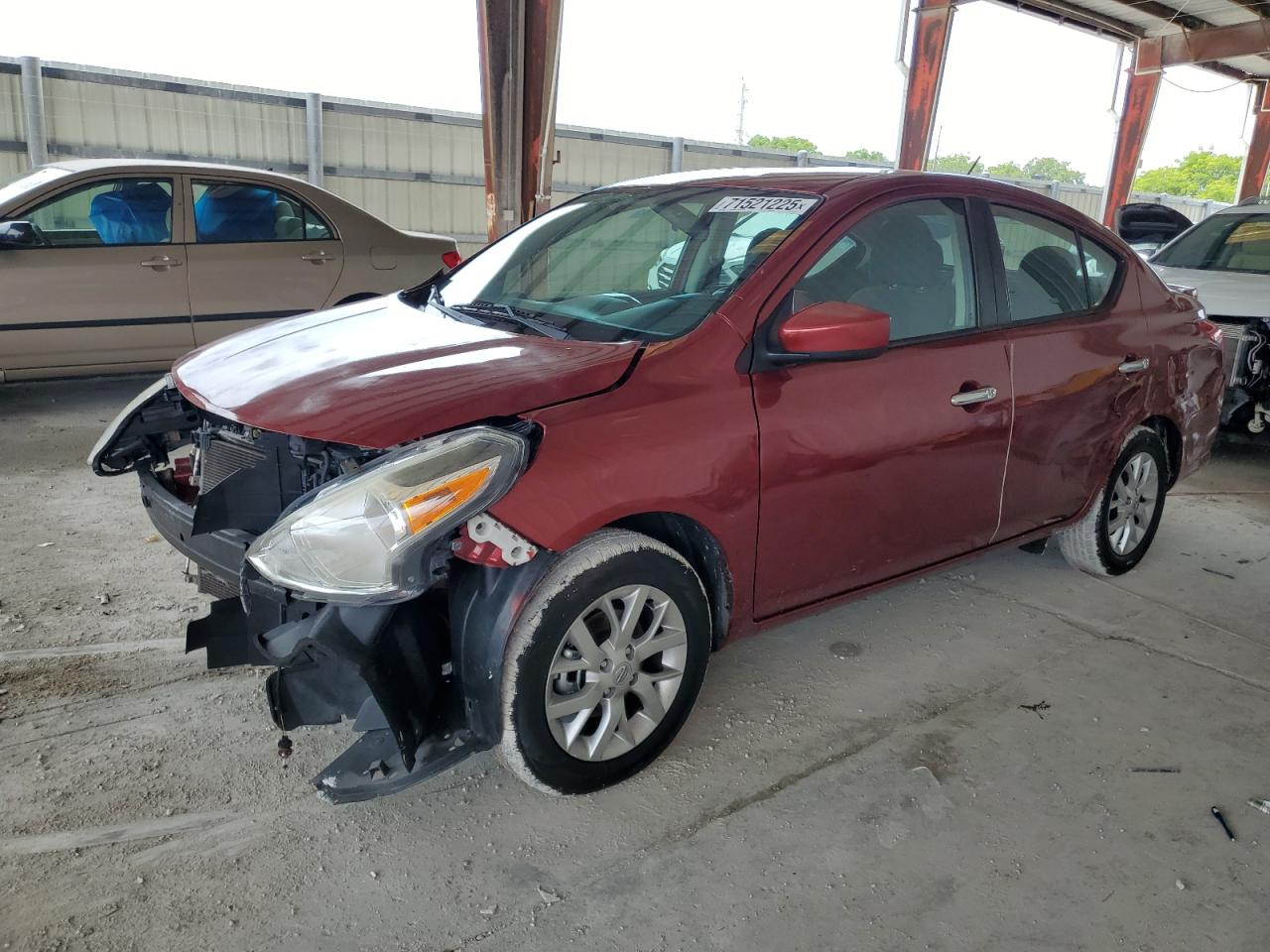2018 Nissan Versa s S
