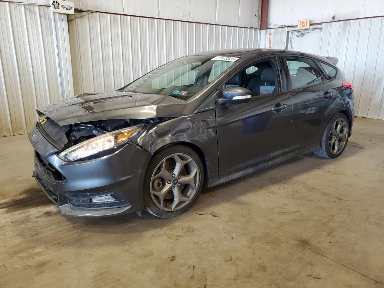 2017 Ford Focus st ST