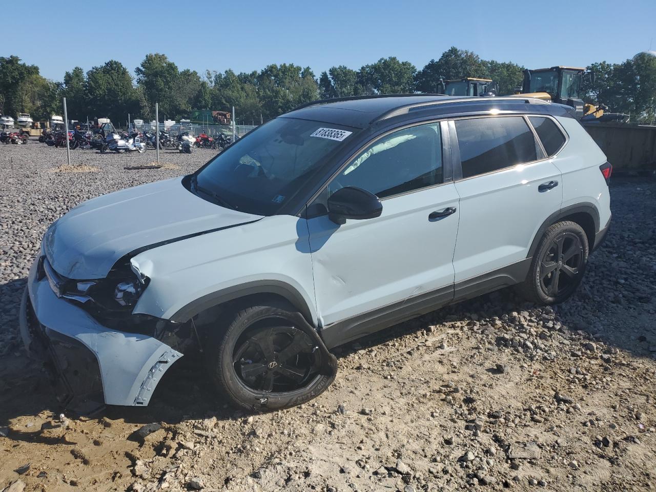 2025 Volkswagen Taos Se Black