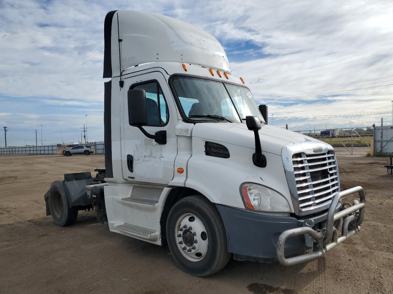 2015 Freightliner Cascadia 1