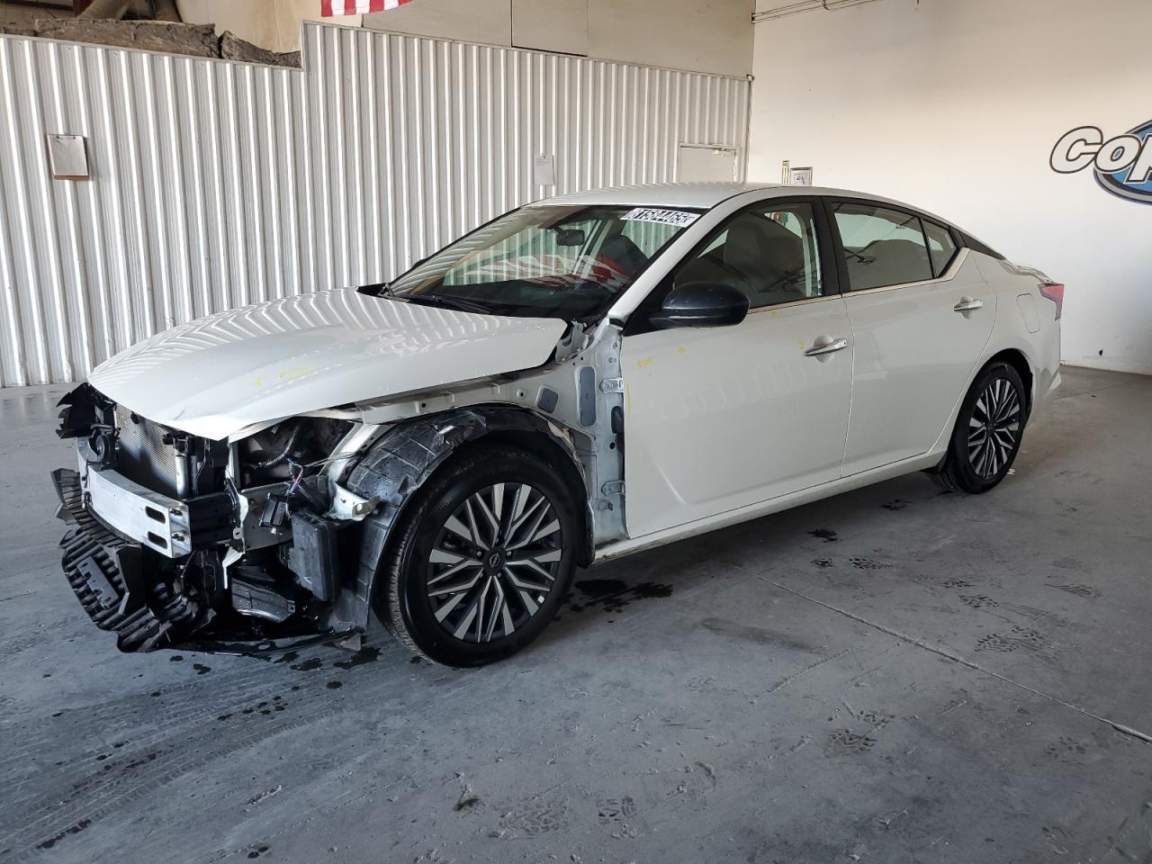 2025 Nissan Altima sv SV