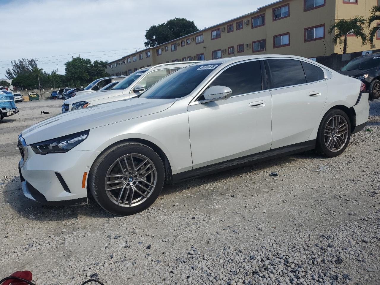 2024 BMW 530 i I