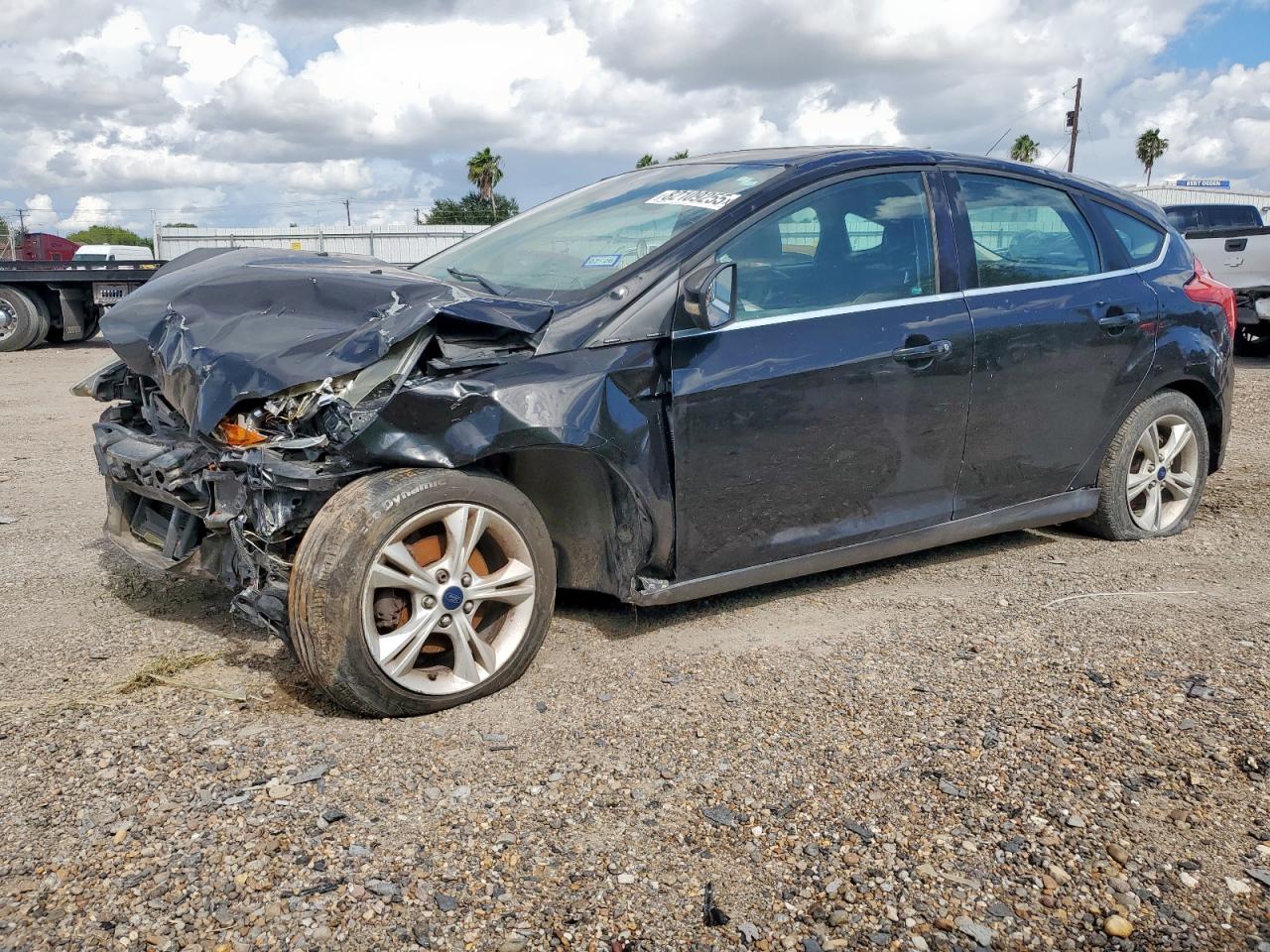 2012 Ford Focus titanium TITANIUM