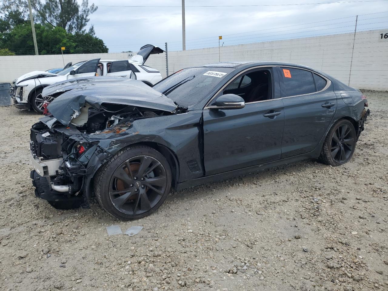 2023 Genesis G70
