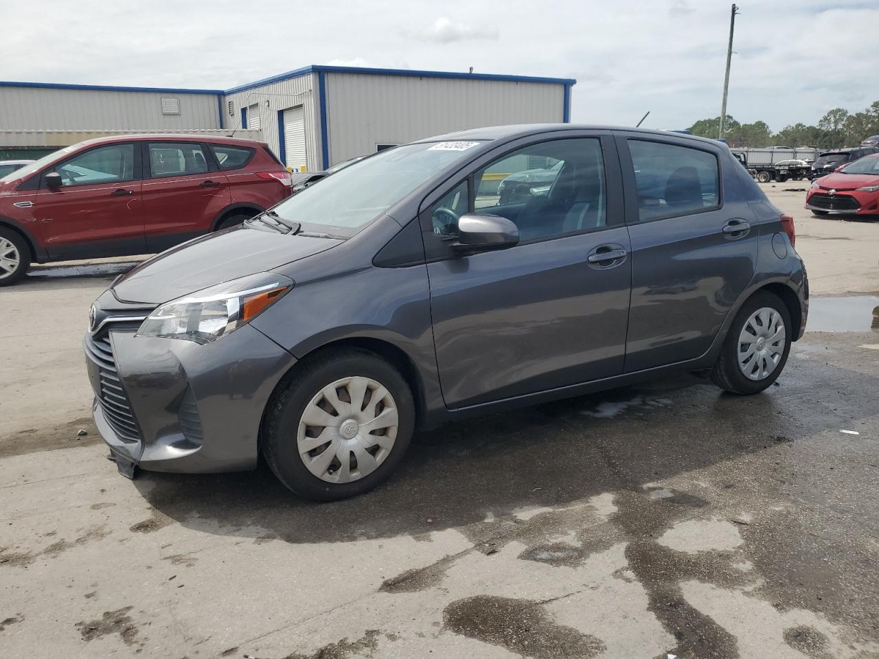 2017 Toyota Yaris l L