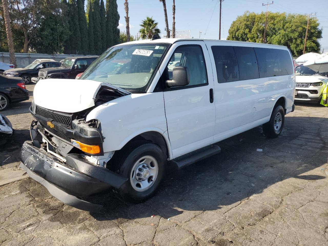 2023 Chevrolet Express 3500