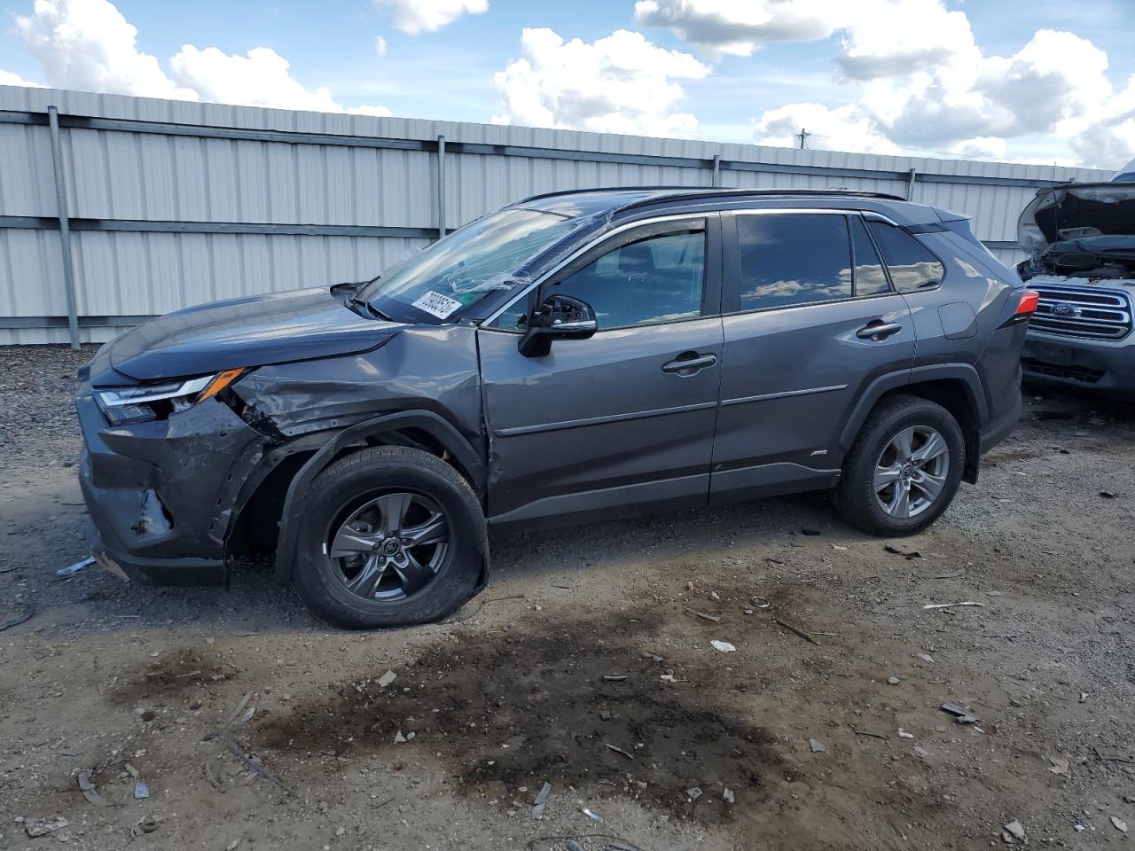 2022 Toyota Rav4 xle XLE