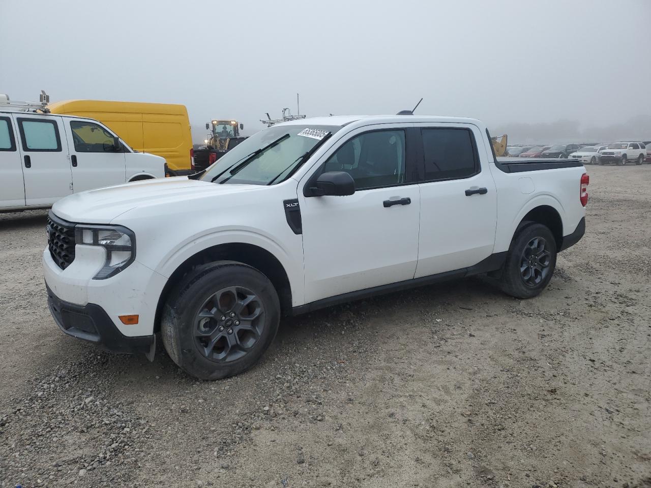 2025 Ford Maverick x XLT