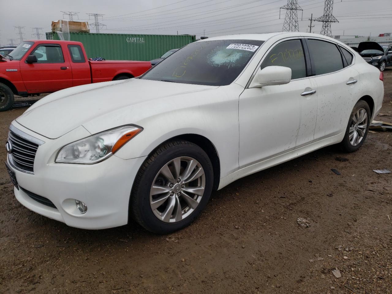 2012 Infiniti M37