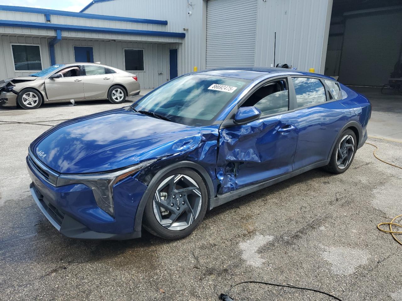 Kia K4