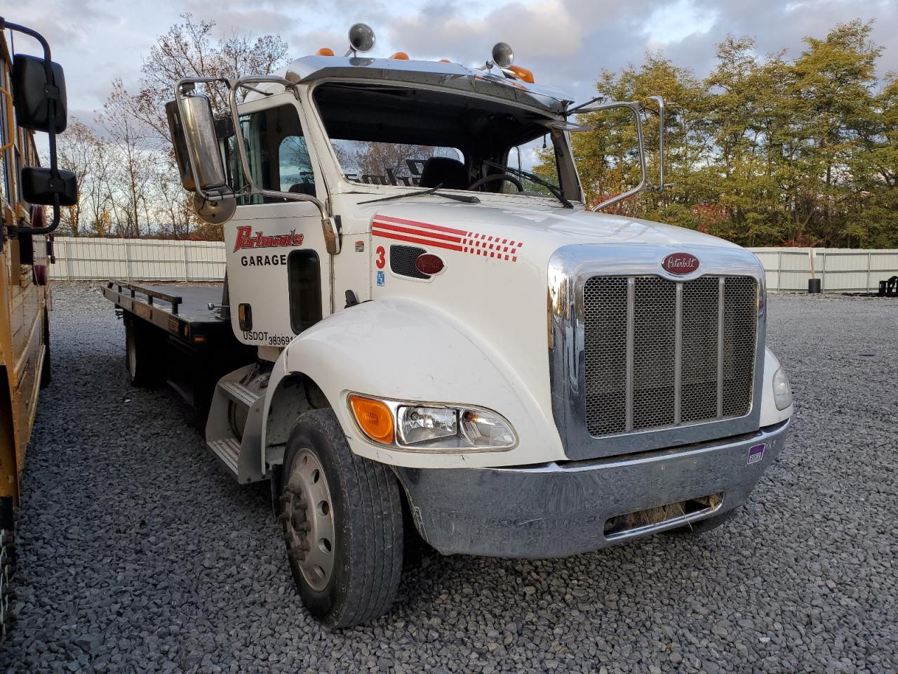 2019 Peterbilt 337