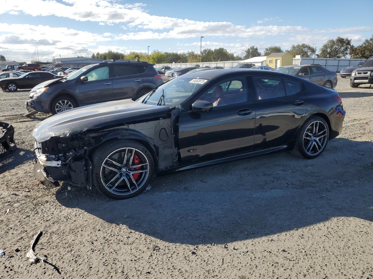 2022 BMW M8