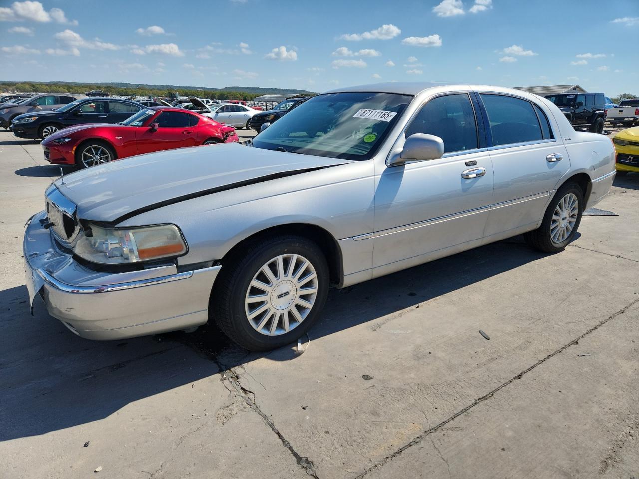 2004 Lincoln Town Car