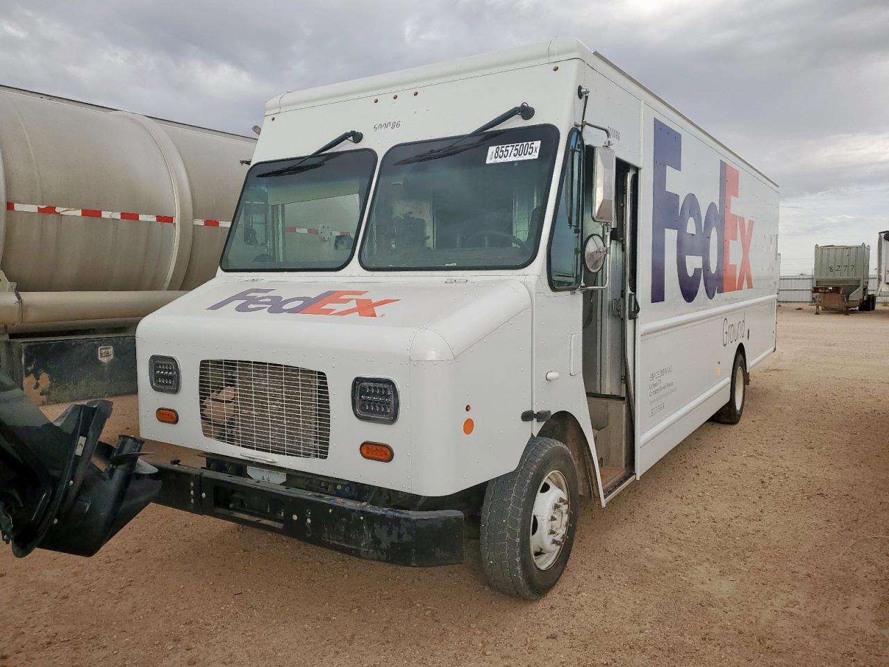 2021 Ford F59