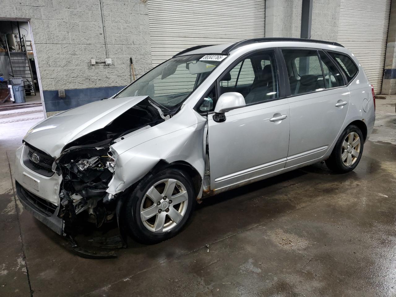 2008 Kia Rondo