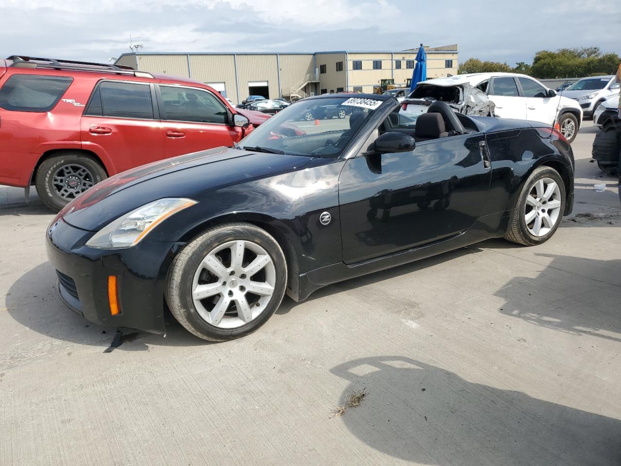 2004 Nissan Z