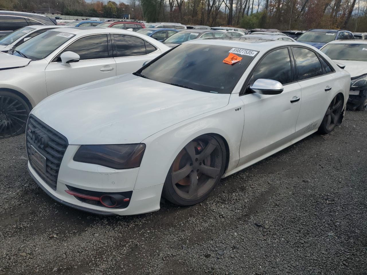 2013 Audi S8