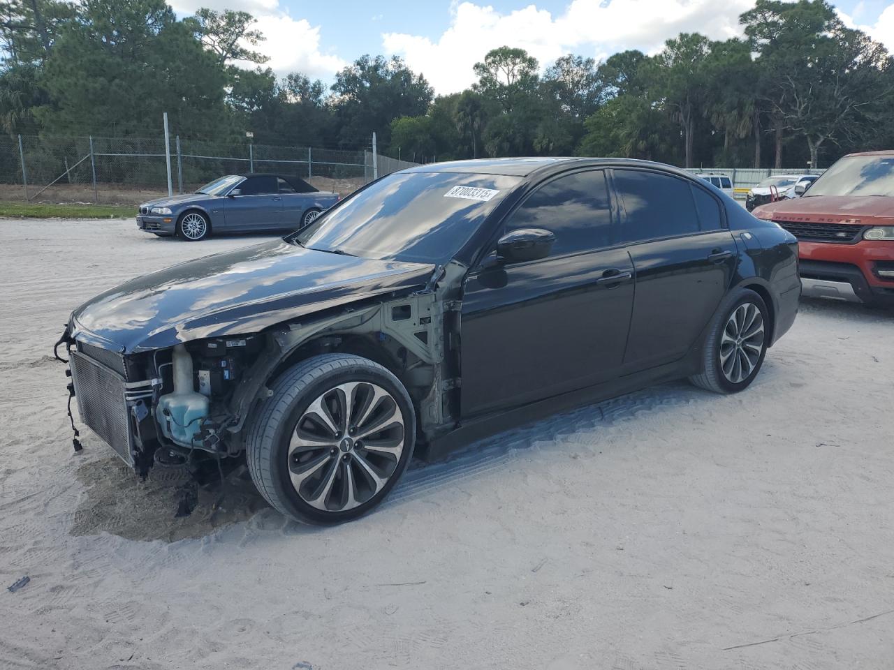 2013 Hyundai Genesis