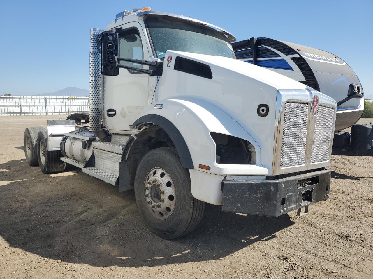 2019 Kenworth T880