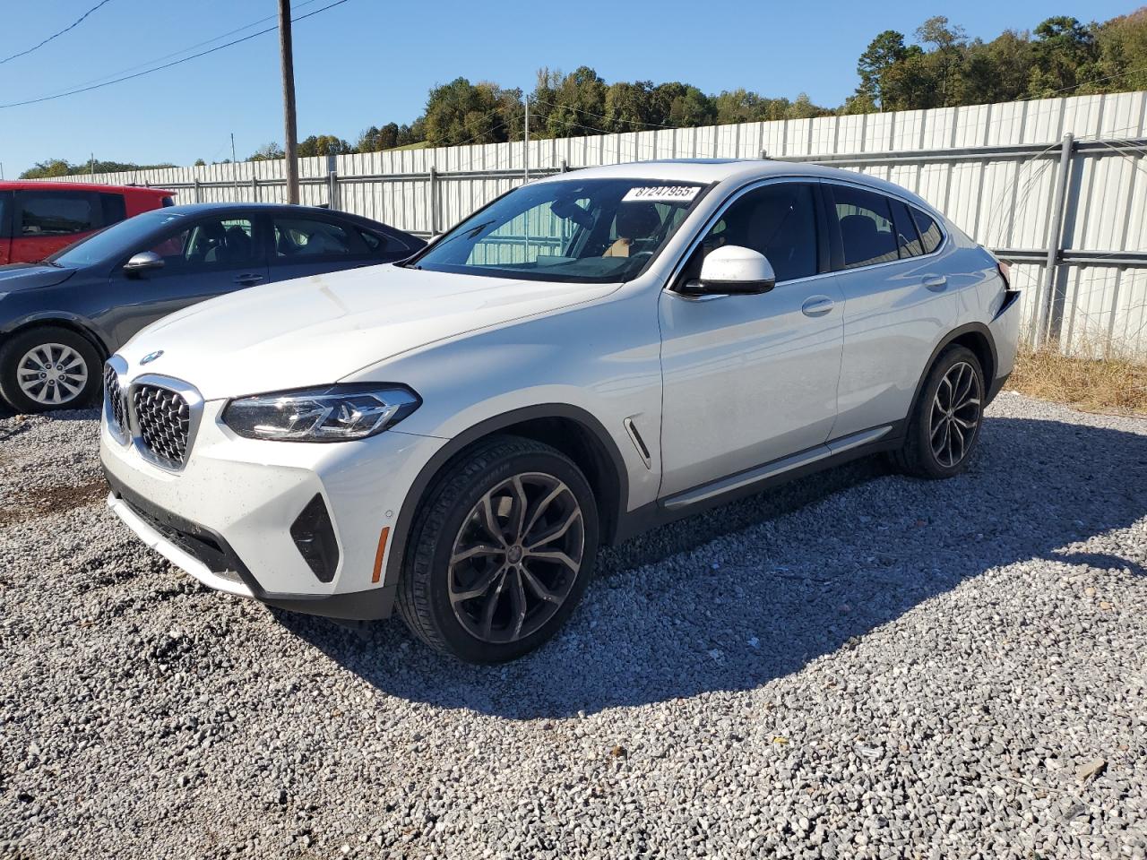 2023 BMW X4