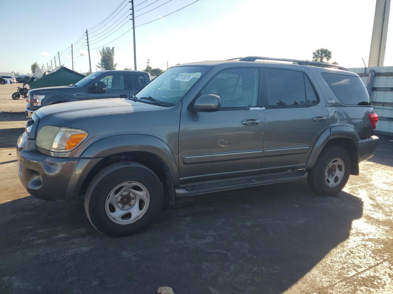 2005 Toyota Sequoia