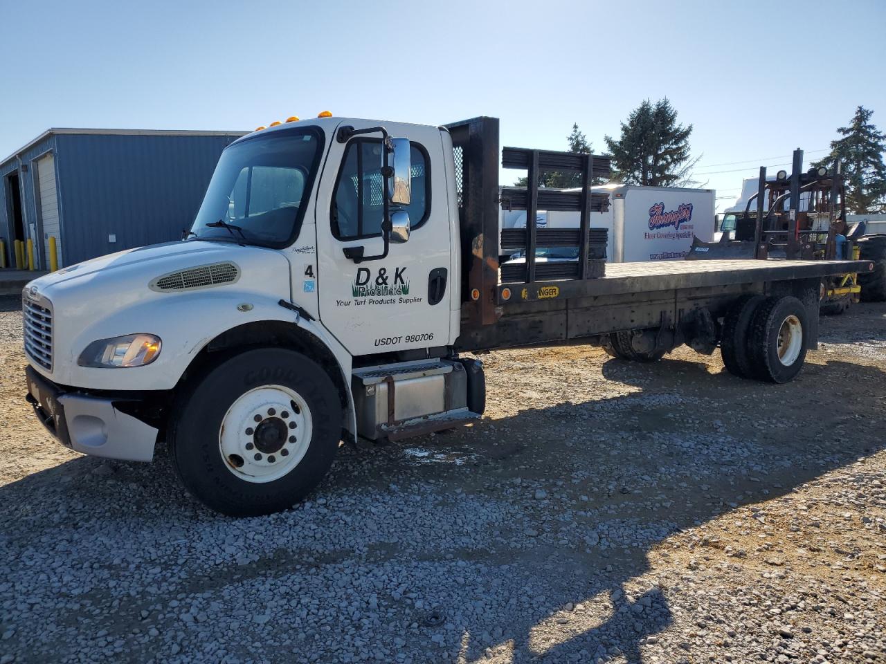 2014 Freightliner M2 106