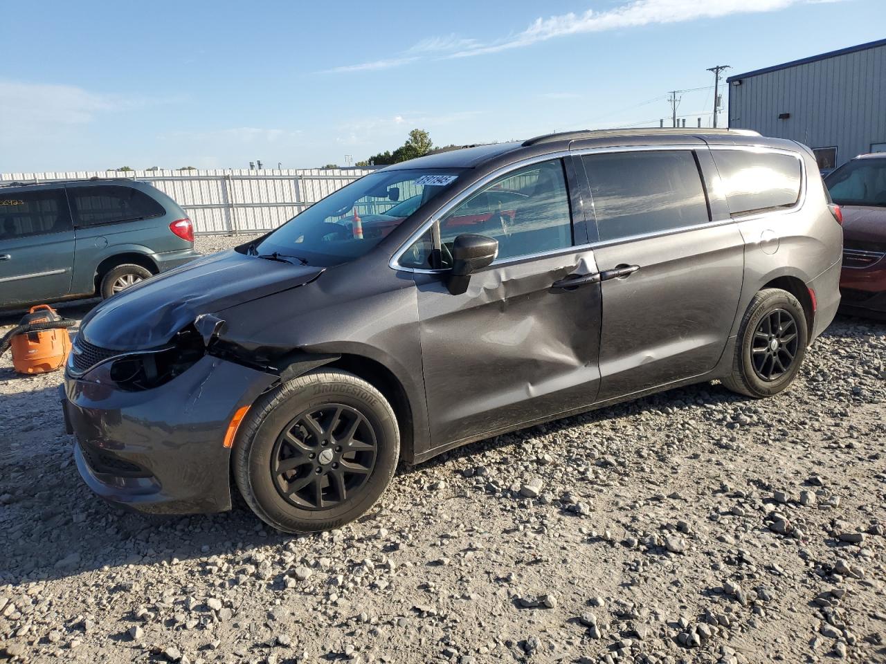 2021 Chrysler Voyager