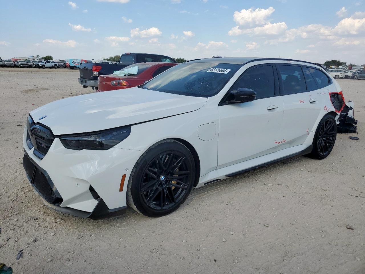 2025 BMW M5