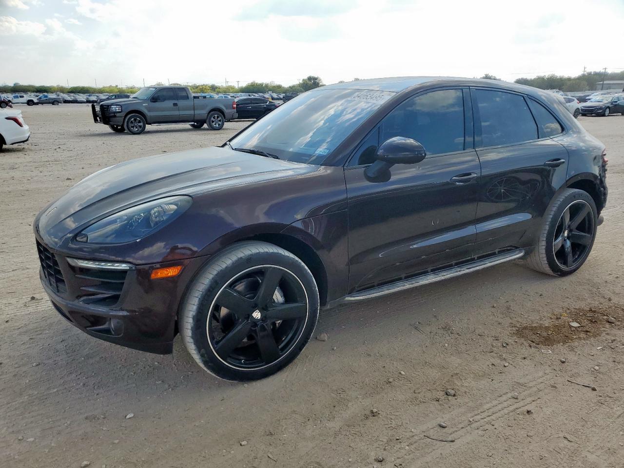 2016 Porsche Macan