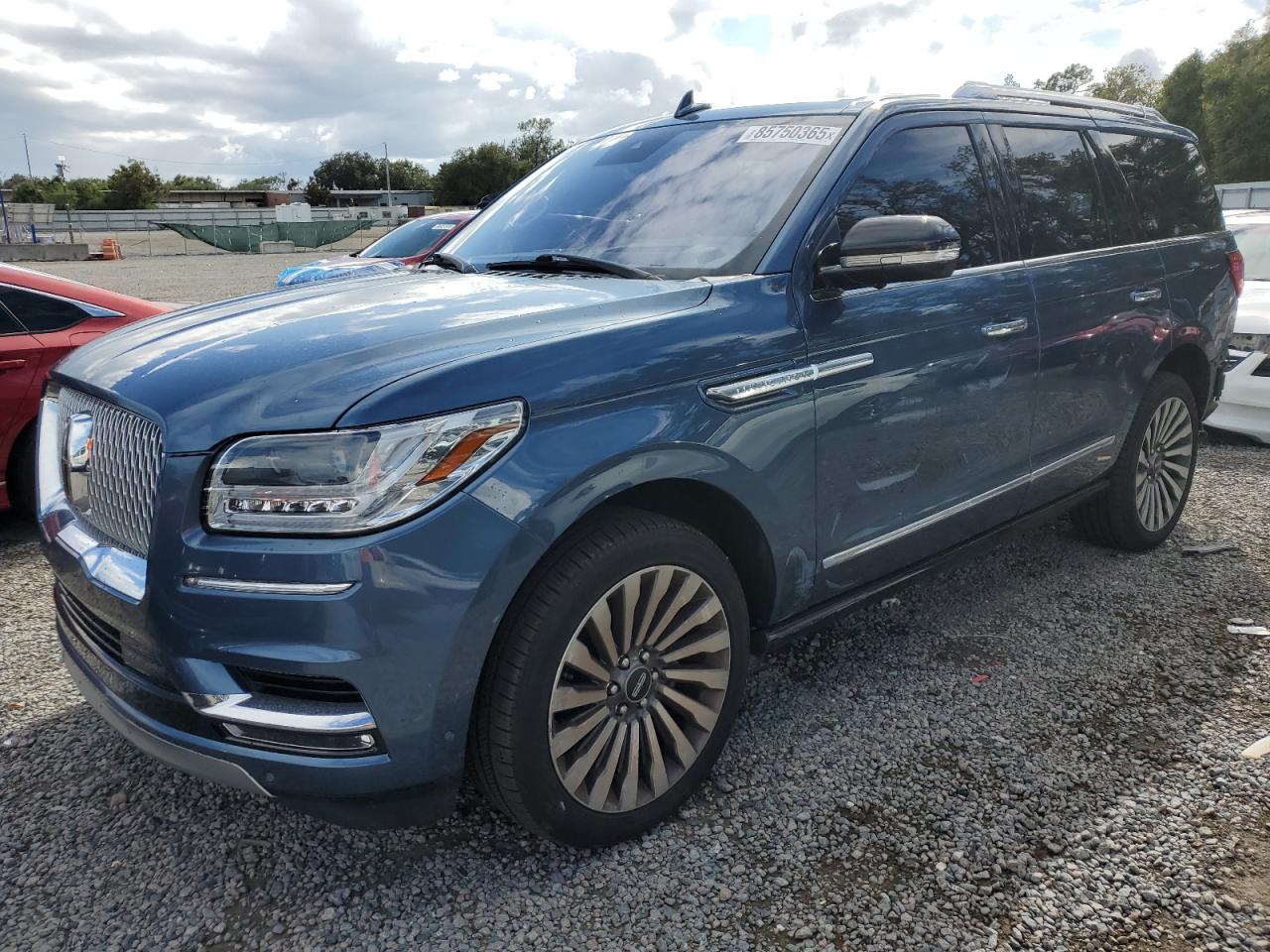 Lincoln Navigator