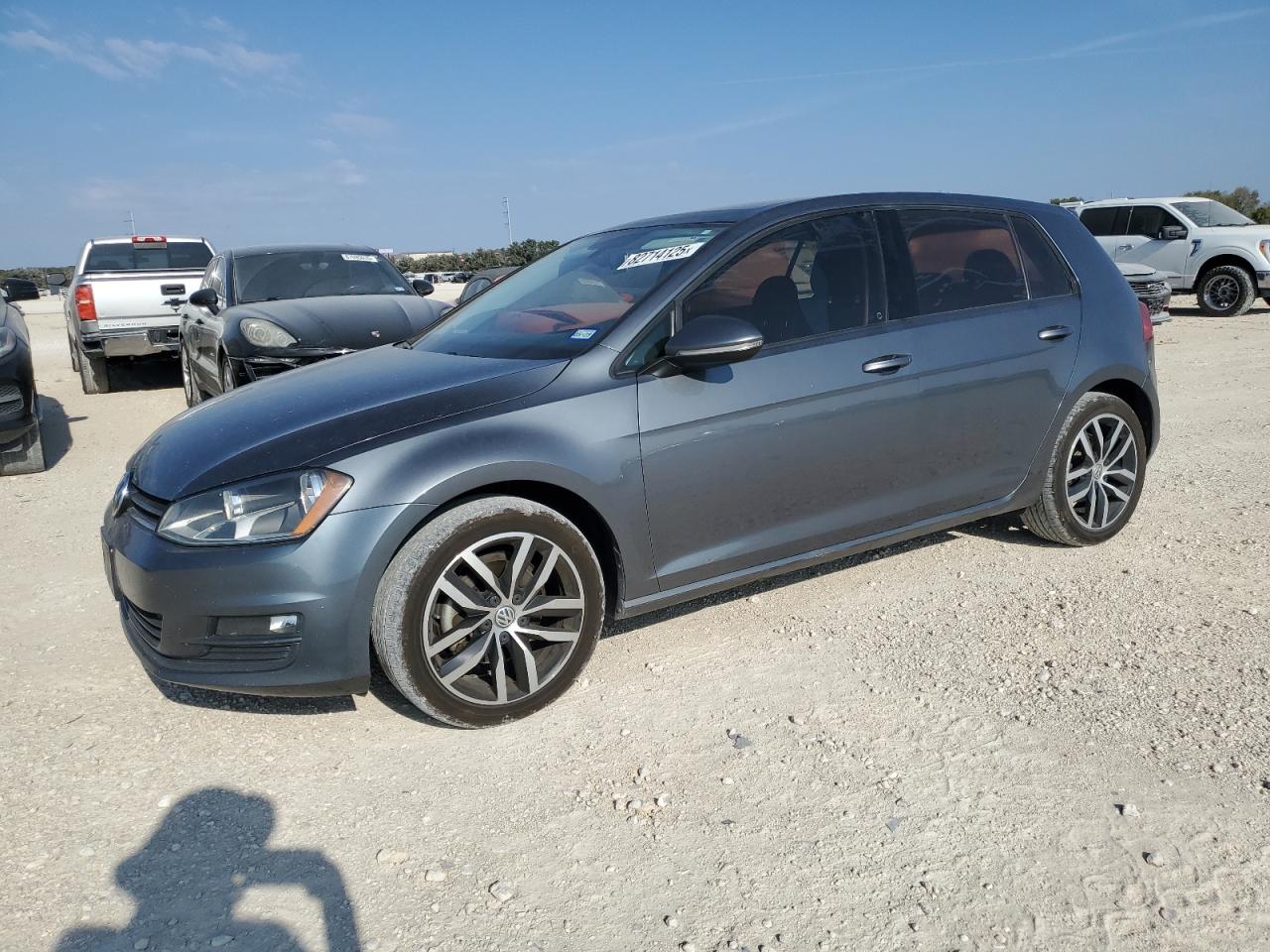 2016 Volkswagen Golf