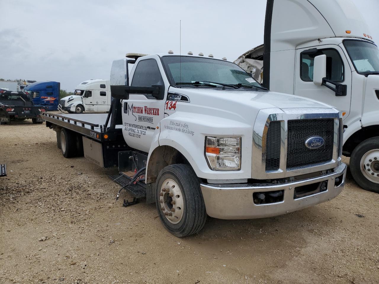 Ford F-650
