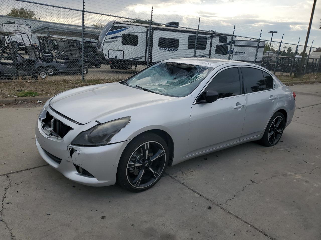 2013 Infiniti G37