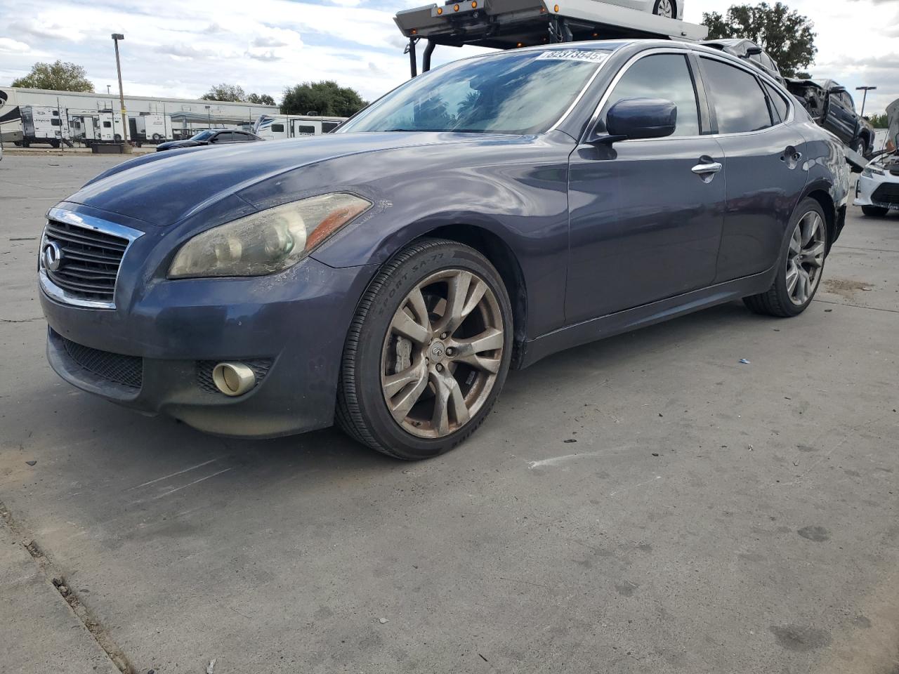 2011 Infiniti M37