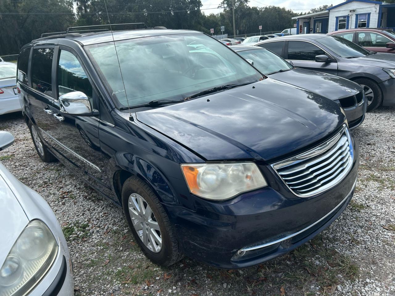 Chrysler Minivan