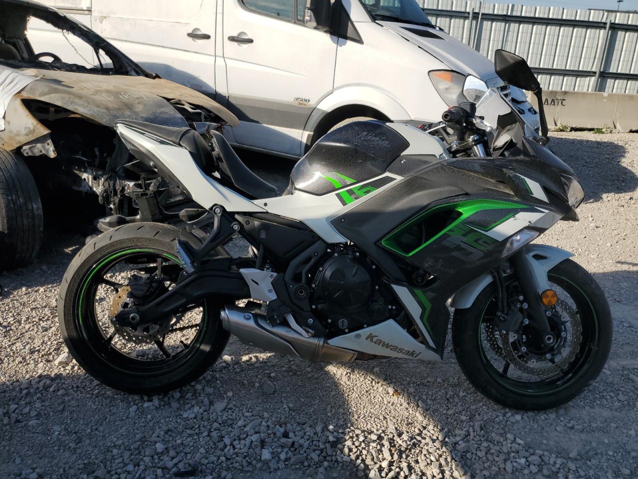 2022 Kawasaki Ex650