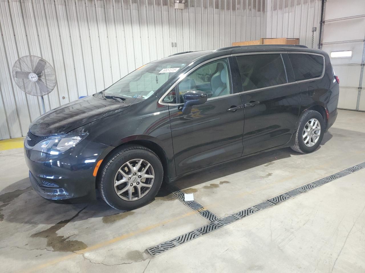 2021 Chrysler Voyager