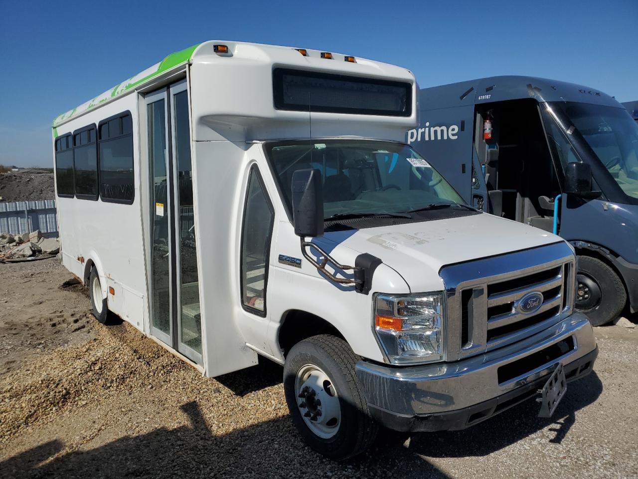 2017 Ford Econoline