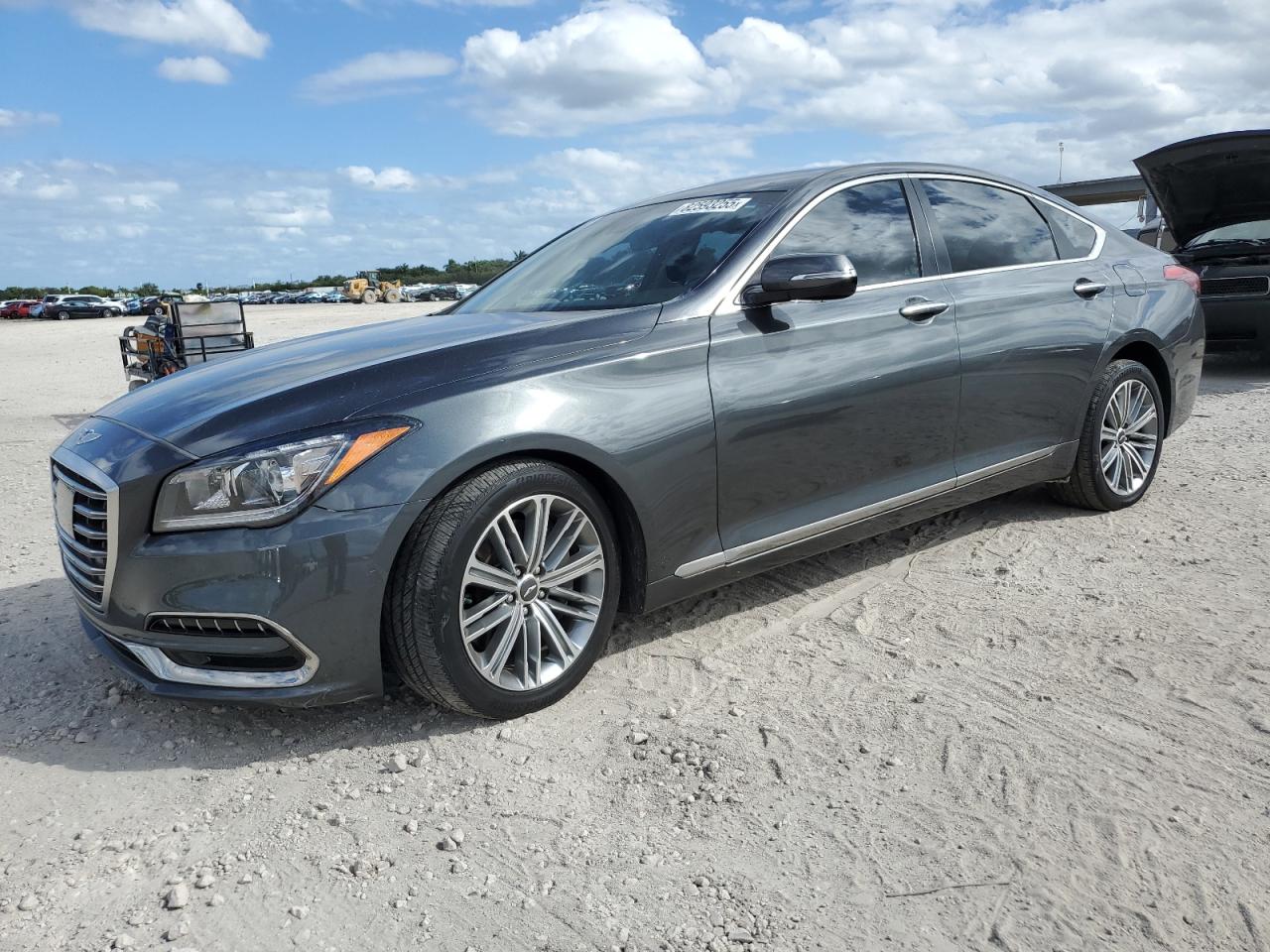 2018 Genesis G80